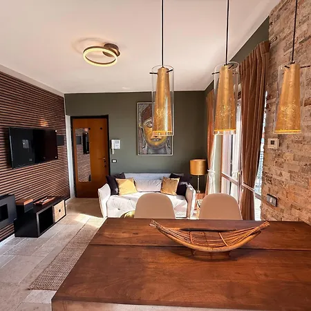 Deluxe Skylounge Design 360 Grad View * توسكولانو ماديرنو